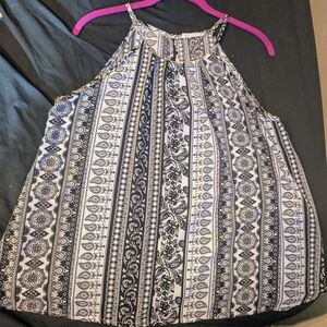 R2D Womens Black/White Paisley Tank Top